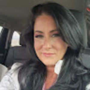 Meet your Posher, Renee